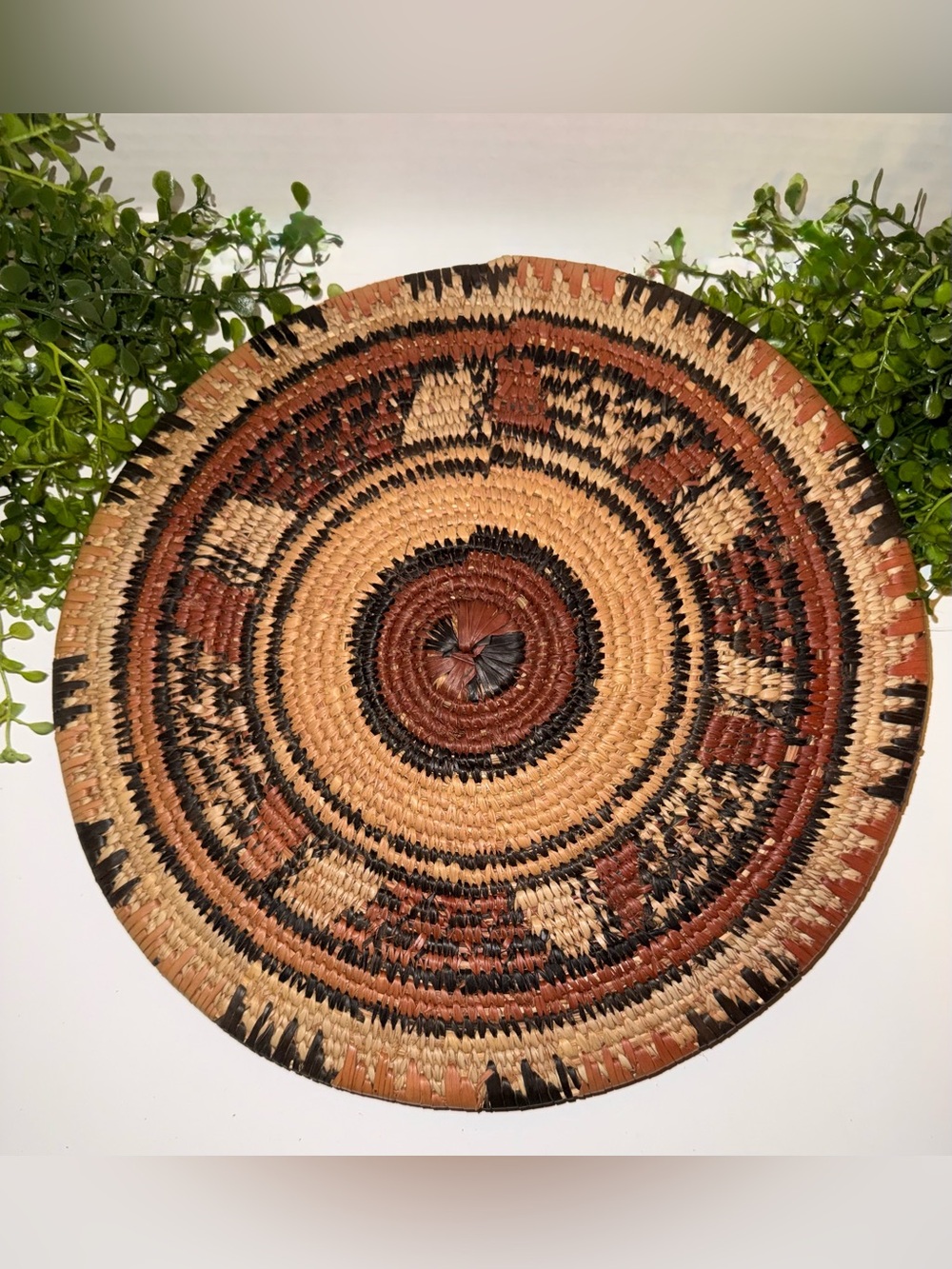 Hausa flat basket Handwoven Rustic Round, Brown & Black